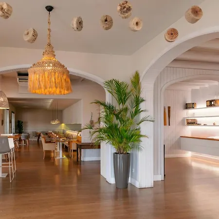 Llaut Boutique (adults Only) Кан-Пікафорт