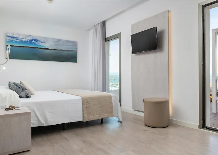 Llaut Boutique (adults Only) Кан-Пікафорт