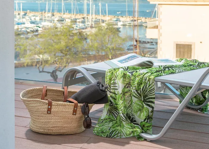 Llaut Boutique (adults Only)