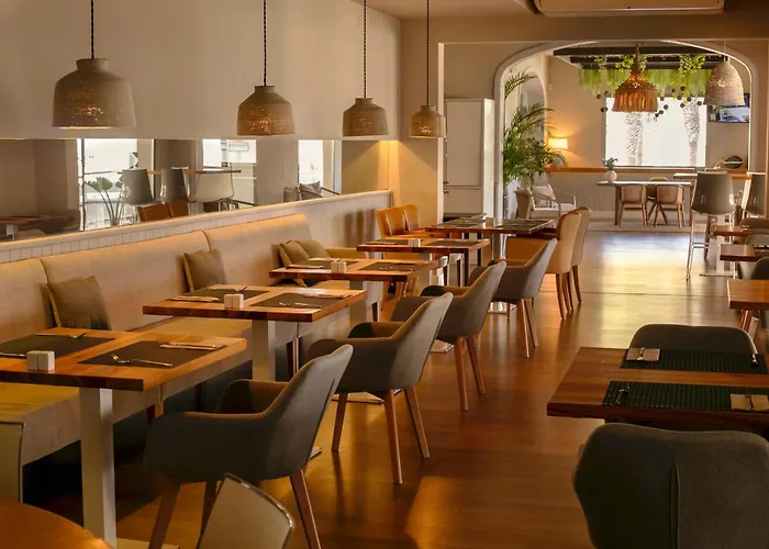 Llaut Boutique (adults Only) 4* Кан-Пікафорт