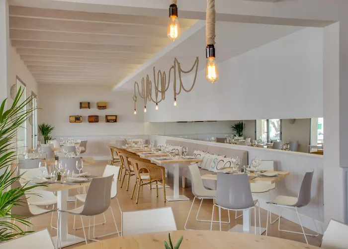 Llaut Boutique (adults Only) Готель Кан-Пікафорт