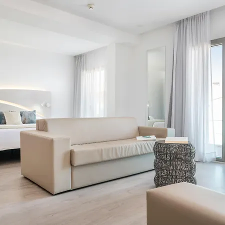Llaut Boutique (adults Only) Отель 4*