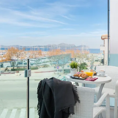 Отель Llaut Boutique (adults Only) 4*