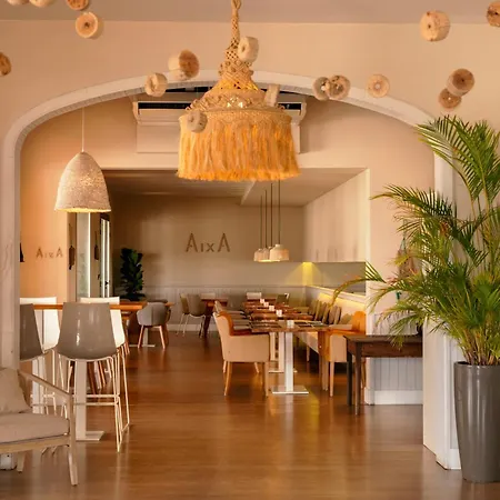 Hotell Llaut Boutique (adults Only)
