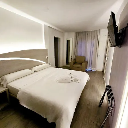 Llaut Boutique (adults Only) Hotell