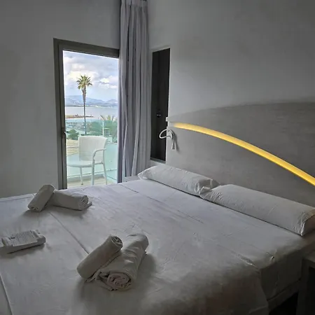 Отель Llaut Boutique (adults Only) Кан Пикафорт