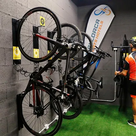 Llaut Boutique (adults Only)