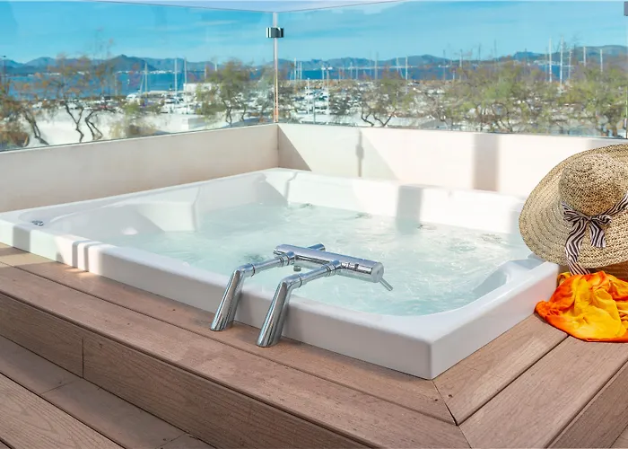 Hotel Llaut Boutique