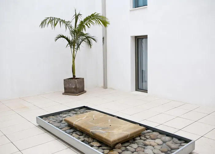 فندق Llaut Boutique (adults Only) كان بيكافورت