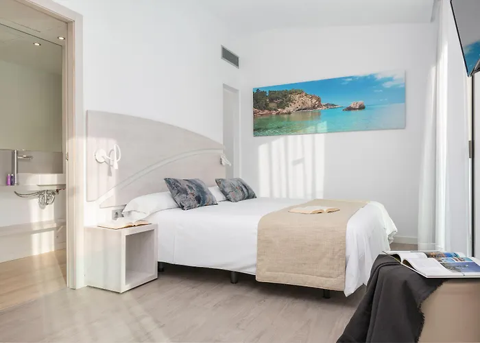 Llaut Boutique (adults Only) فندق