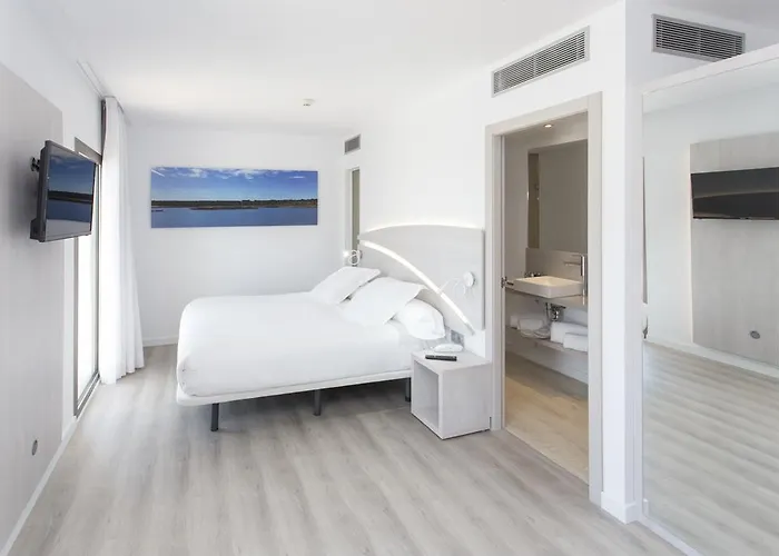 Hotel Llaut Boutique (adults Only) 4*