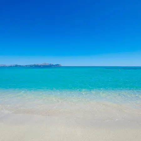 Llaut Boutique (adults Only) מלון