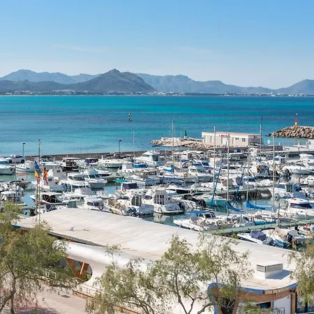 Llaut Boutique (adults Only) מלון