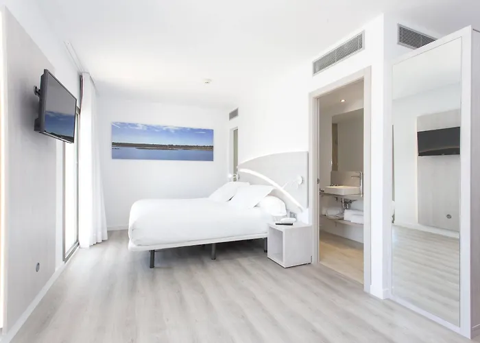 Llaut Boutique (adults Only) Hotel 4*